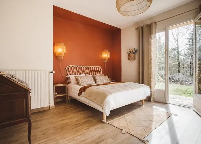 펜션 Maison De Charme Campagne Proche Perigueux *